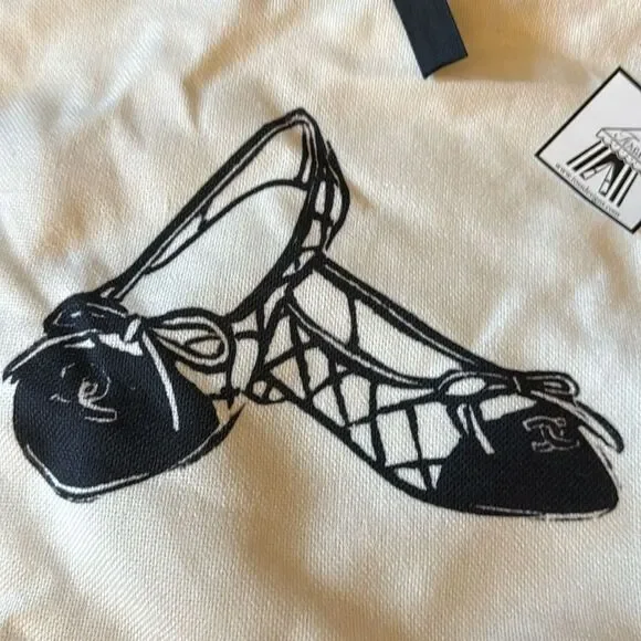 NWT Toss Designs Ballet Flats Drawstring Shoe Storage Bag. - Picture 4 of 4